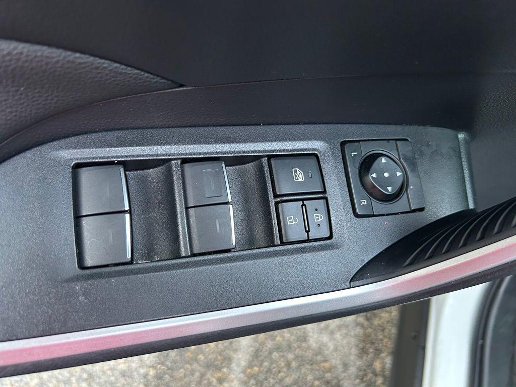 used 2025 Toyota RAV4 Hybrid car, priced at $31,937