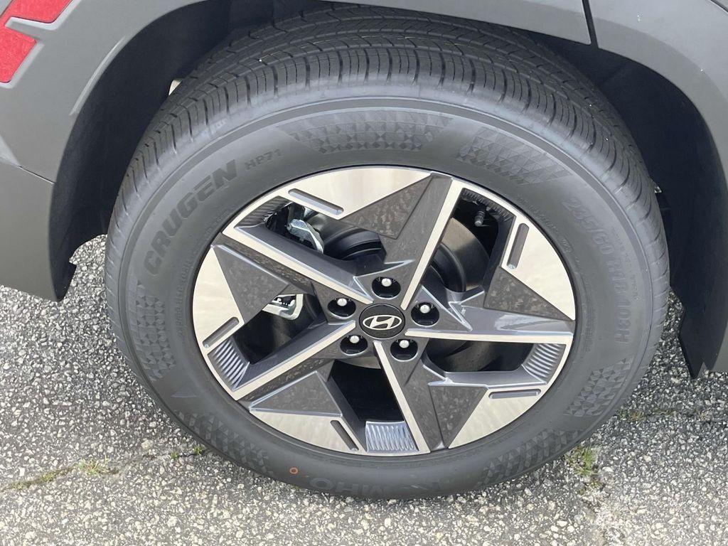 new 2025 Hyundai Tucson car, priced at $35,060