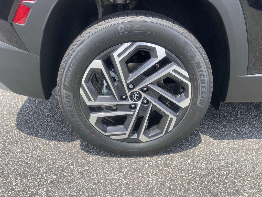 new 2025 Hyundai TUCSON Hybrid car, priced at $43,325
