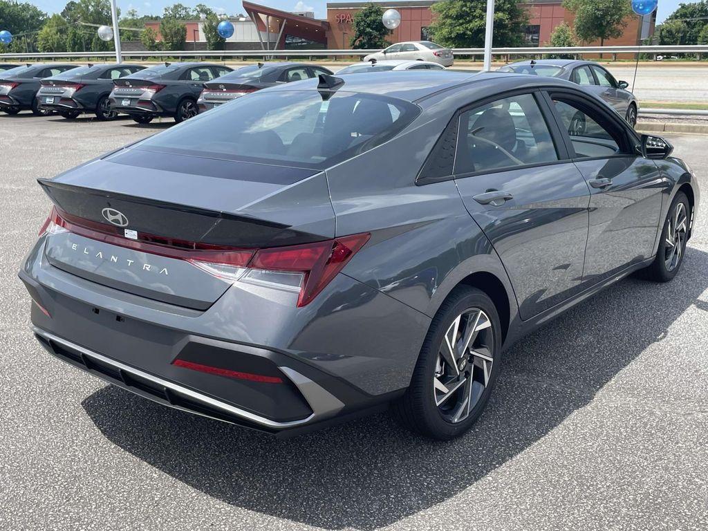 new 2025 Hyundai Elantra car, priced at $25,035