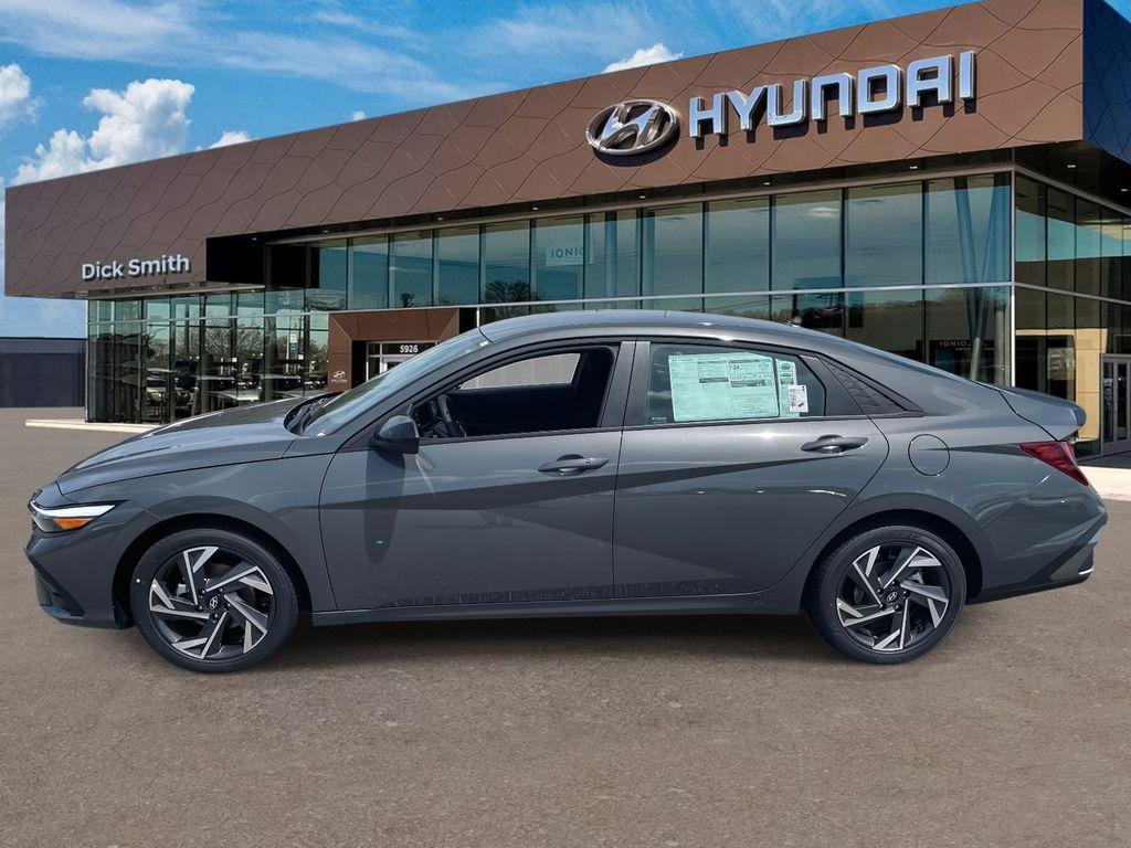 new 2025 Hyundai Elantra car, priced at $25,035