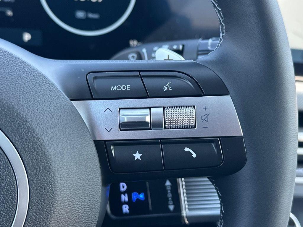 new 2025 Hyundai Sonata Hybrid car, priced at $39,180