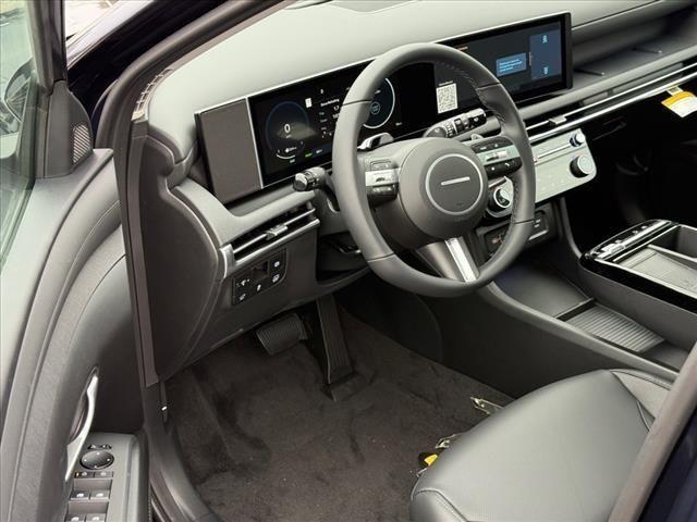 new 2025 Hyundai TUCSON Hybrid car, priced at $38,285