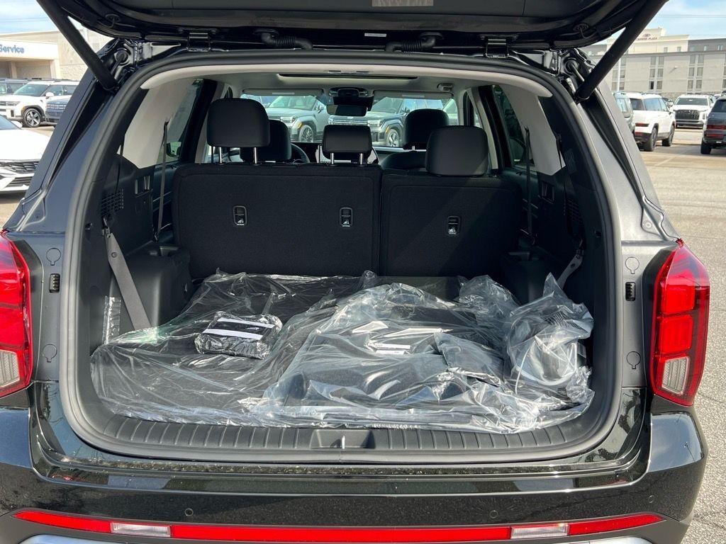 new 2025 Hyundai Palisade car, priced at $45,376