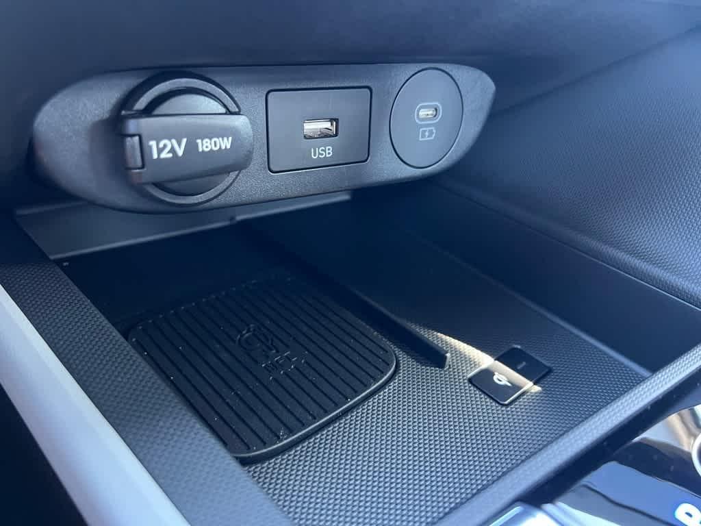 new 2025 Hyundai Elantra car, priced at $28,357