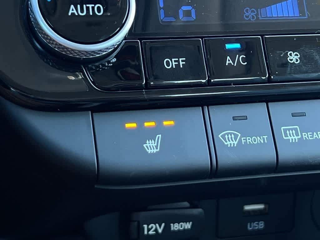 new 2025 Hyundai Elantra car, priced at $28,357