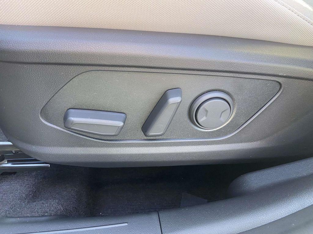 new 2026 Hyundai TUCSON Hybrid car, priced at $32,312