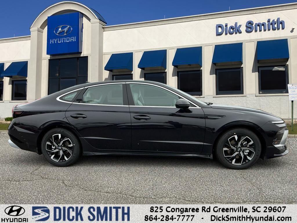 new 2025 Hyundai Sonata car, priced at $31,335