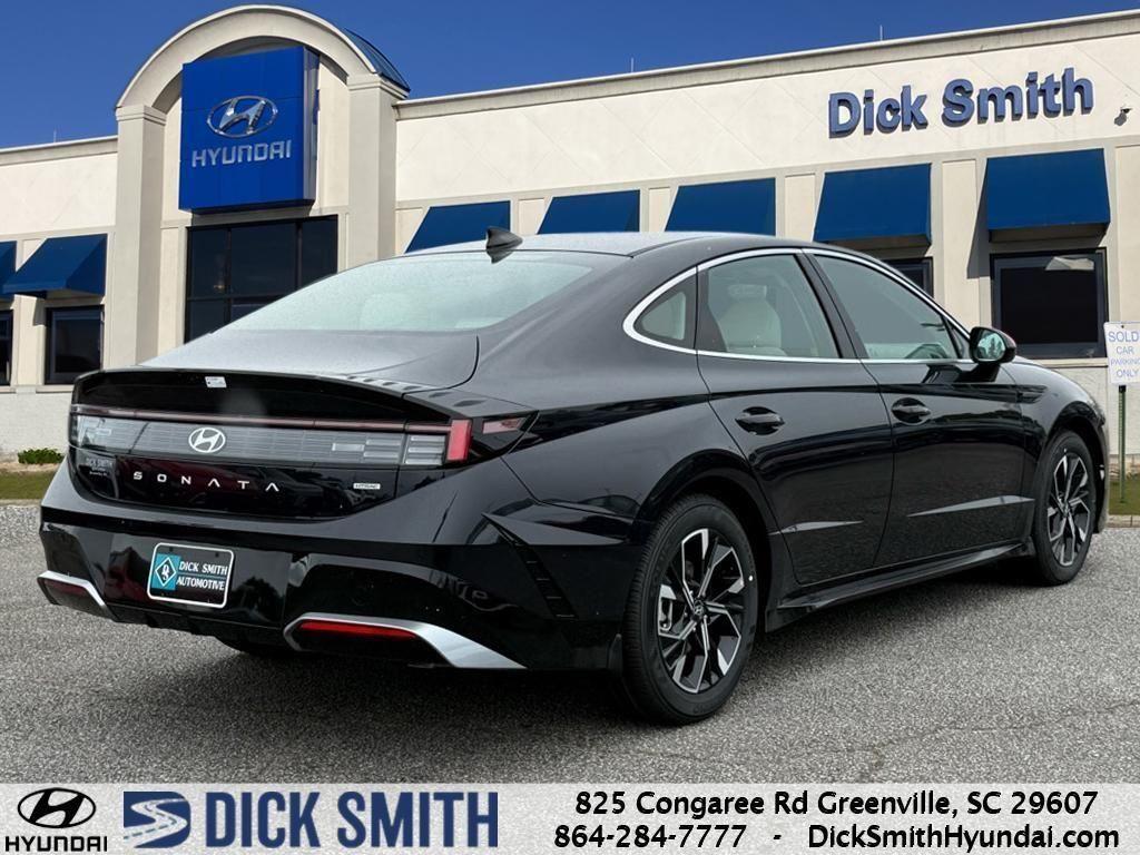 new 2025 Hyundai Sonata car, priced at $31,335