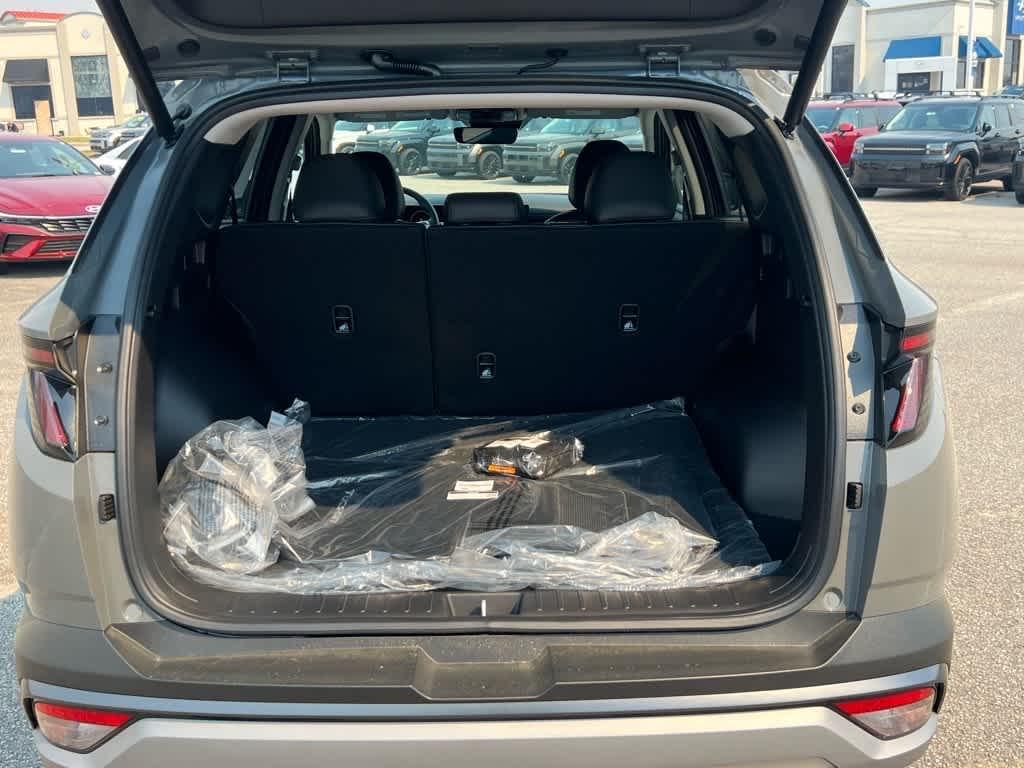 new 2025 Hyundai Tucson car, priced at $35,388