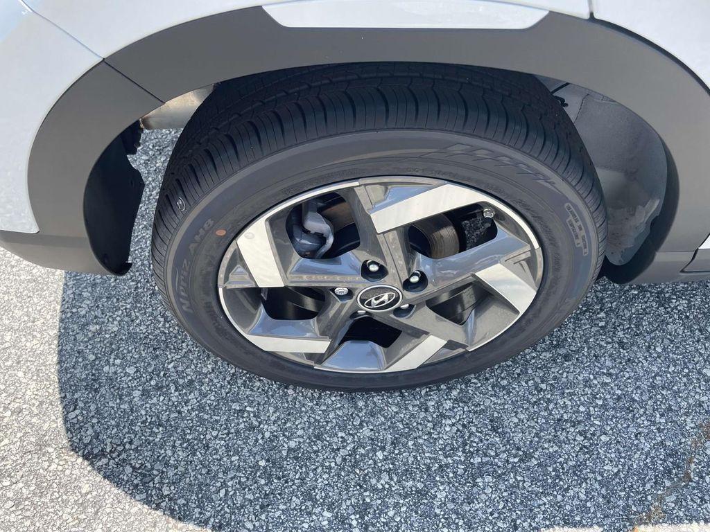 new 2025 Hyundai Venue car, priced at $25,550