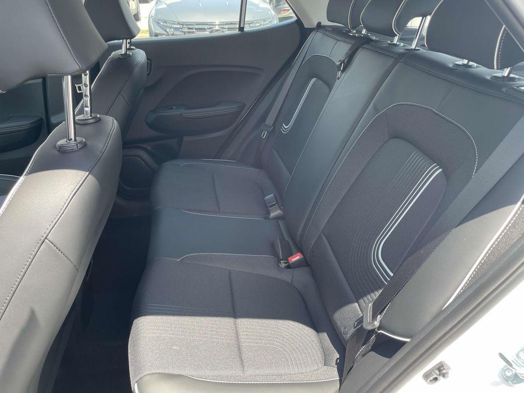 new 2025 Hyundai Venue car, priced at $25,550