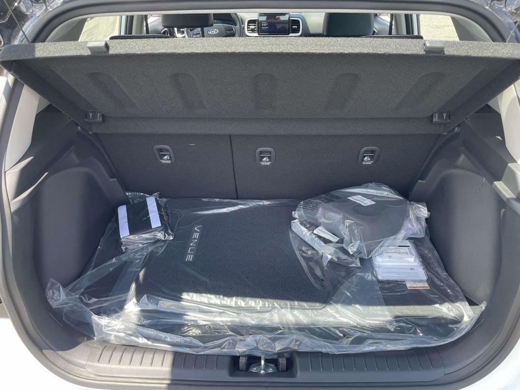 new 2025 Hyundai Venue car, priced at $25,550