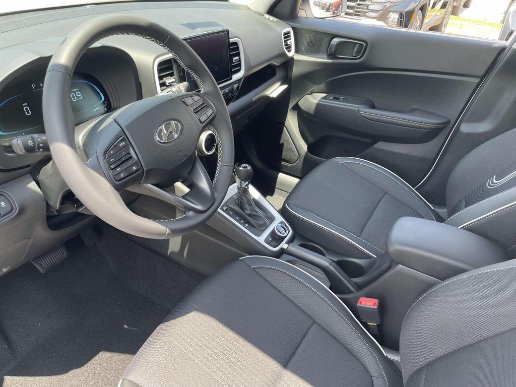 new 2025 Hyundai Venue car, priced at $25,550