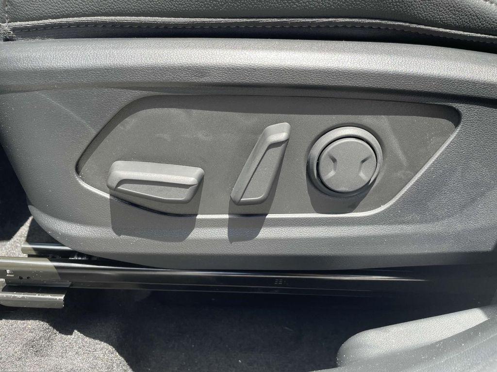 new 2025 Hyundai SANTA CRUZ car, priced at $32,445