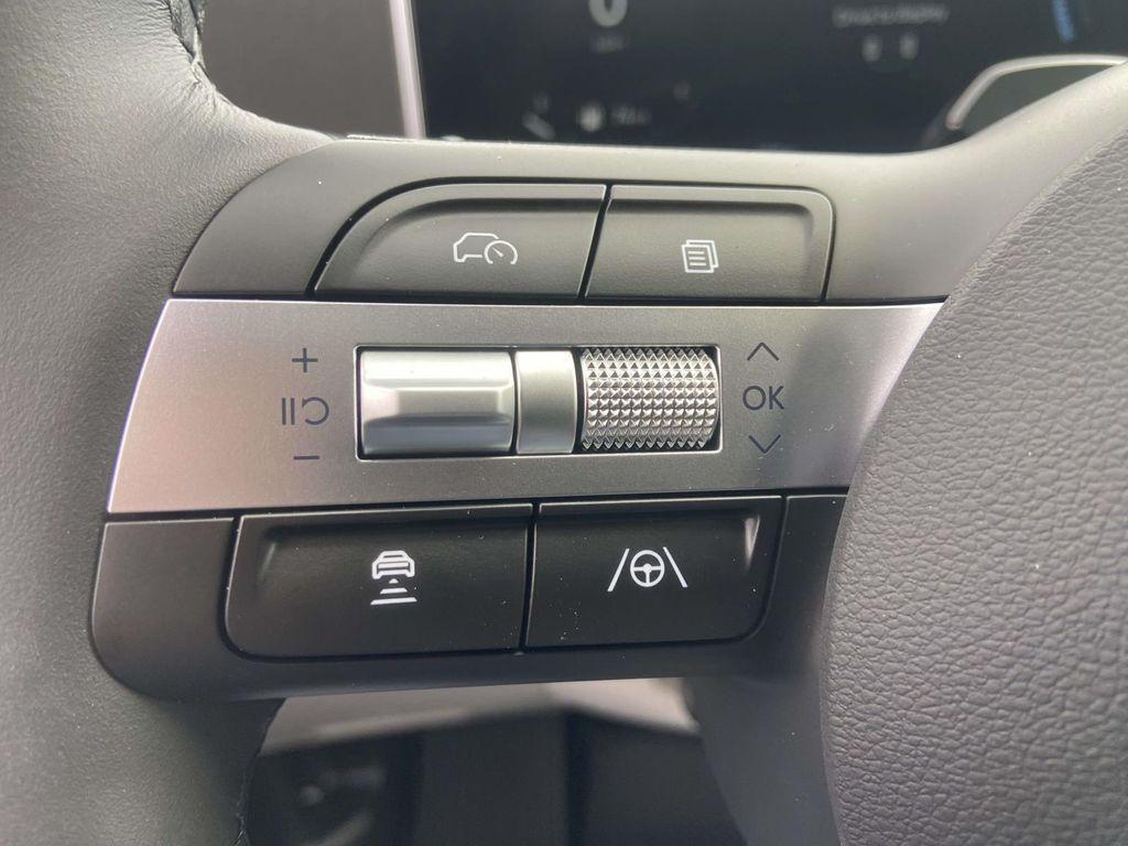 new 2025 Hyundai TUCSON Hybrid car, priced at $35,018