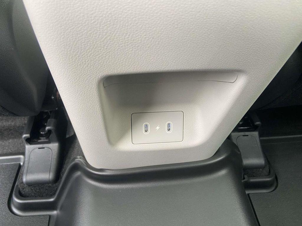 new 2025 Hyundai TUCSON Hybrid car, priced at $35,018