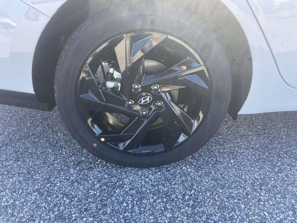 new 2026 Hyundai ELANTRA HEV car, priced at $28,534