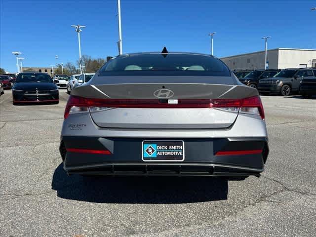 new 2025 Hyundai Elantra car, priced at $28,185