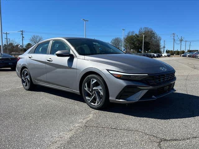 new 2025 Hyundai Elantra car, priced at $28,185