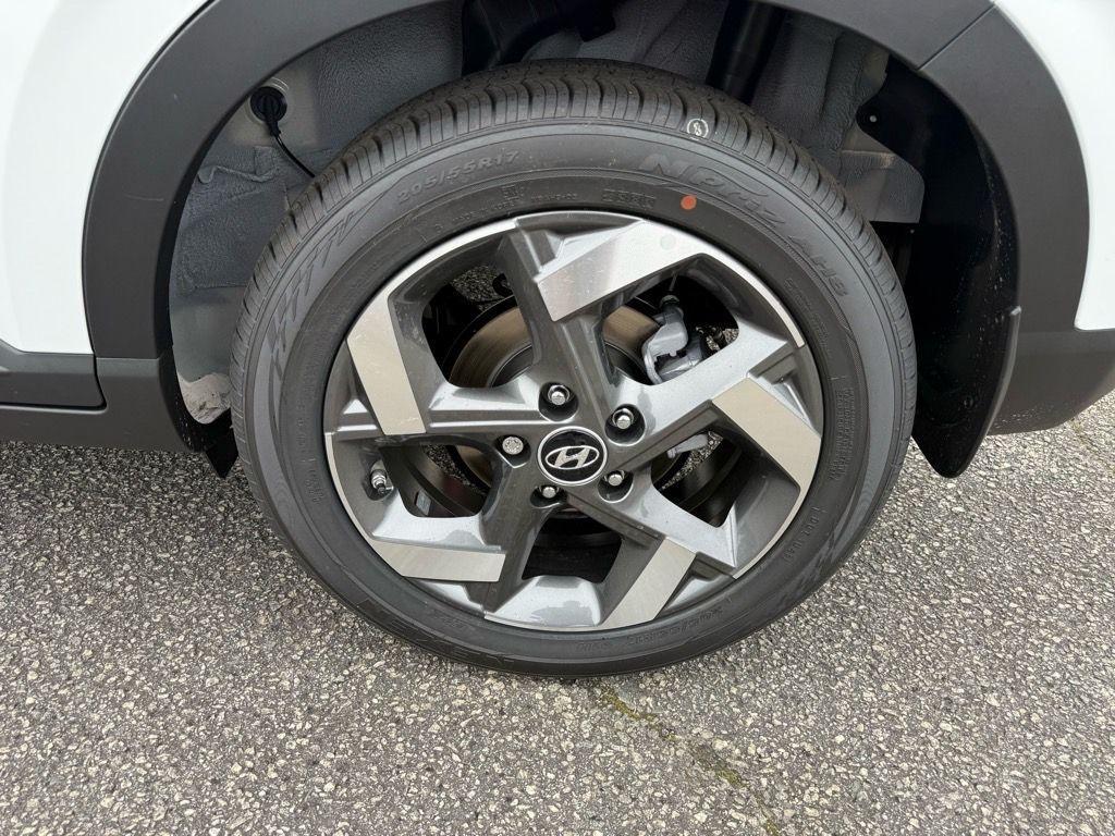 new 2025 Hyundai Venue car, priced at $24,360