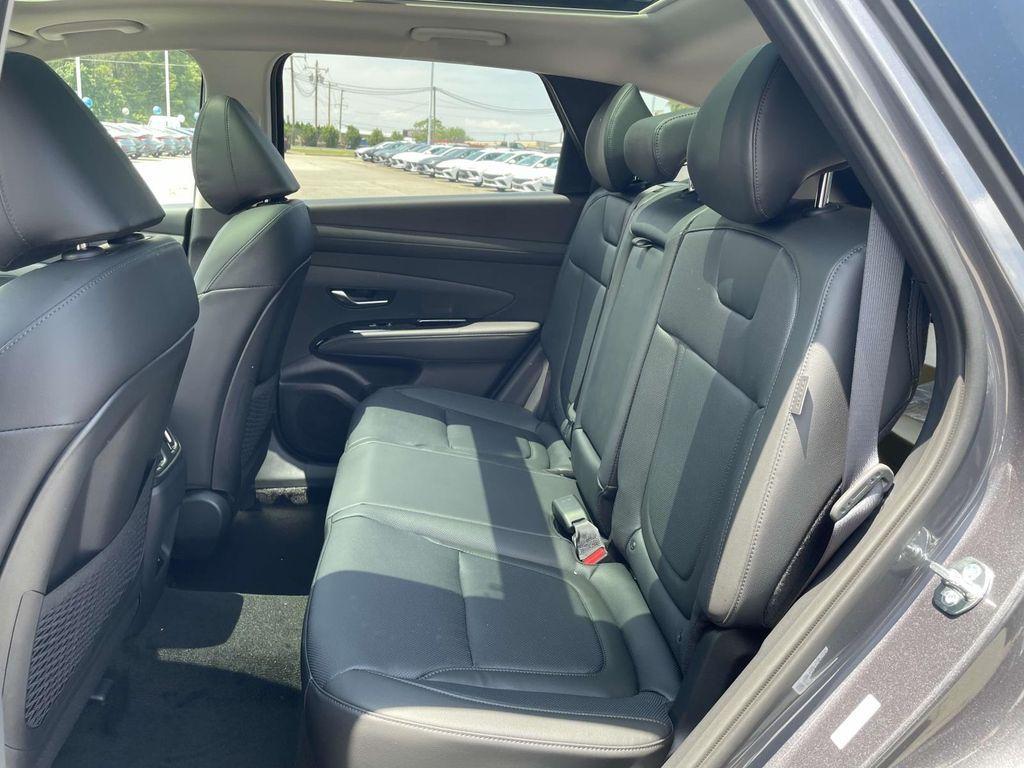 new 2025 Hyundai TUCSON Hybrid car, priced at $43,360