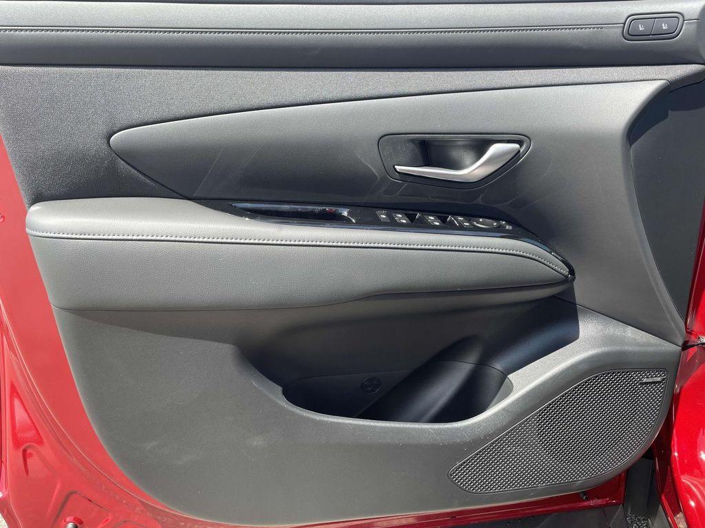 new 2025 Hyundai Tucson car, priced at $41,180
