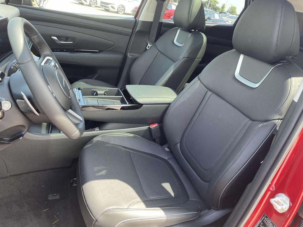 new 2025 Hyundai Tucson car, priced at $41,180