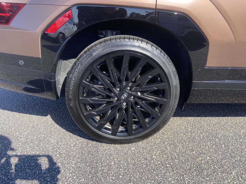 used 2024 Hyundai Santa Fe car, priced at $35,495