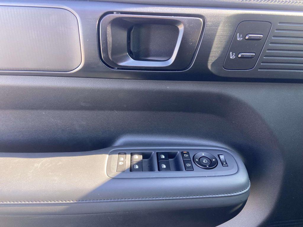 used 2024 Hyundai Santa Fe car, priced at $35,495