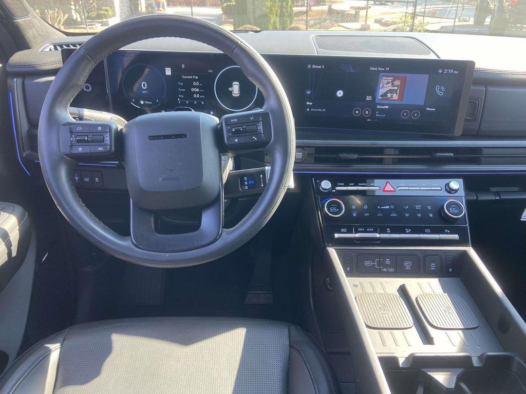 used 2024 Hyundai Santa Fe car, priced at $35,495