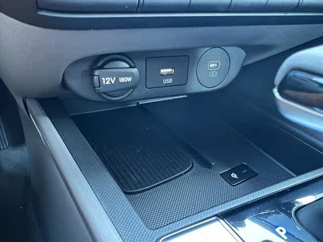 new 2025 Hyundai Elantra car, priced at $26,334