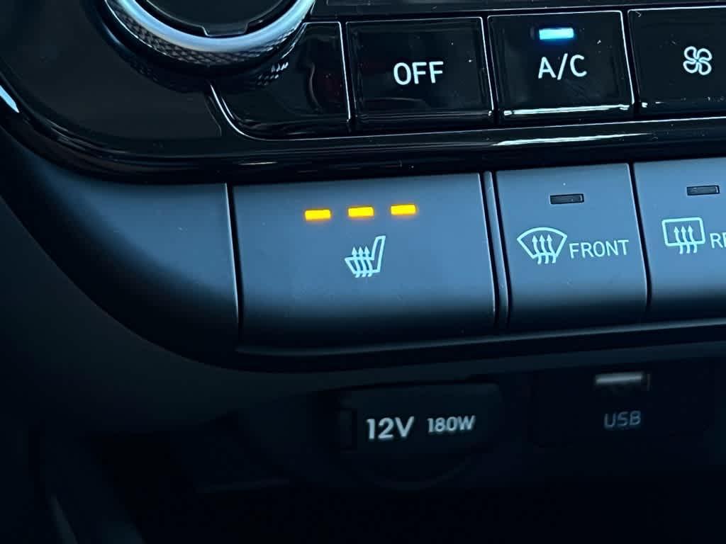 new 2025 Hyundai Elantra car, priced at $26,334