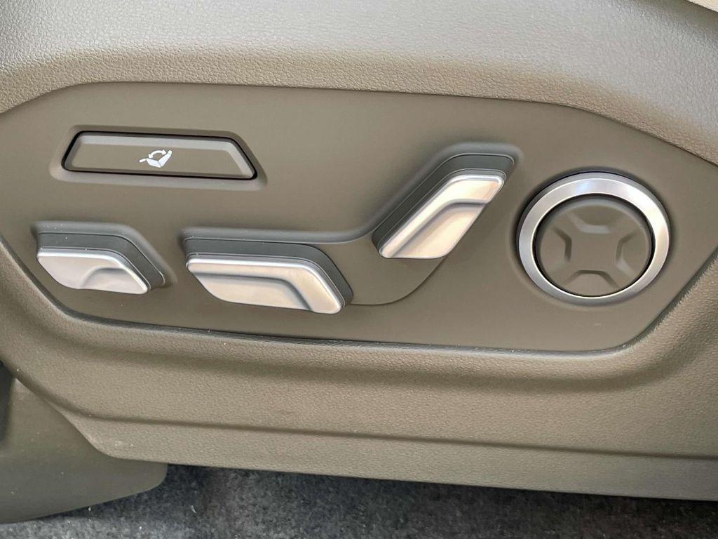 new 2025 Hyundai Santa Fe car, priced at $43,754