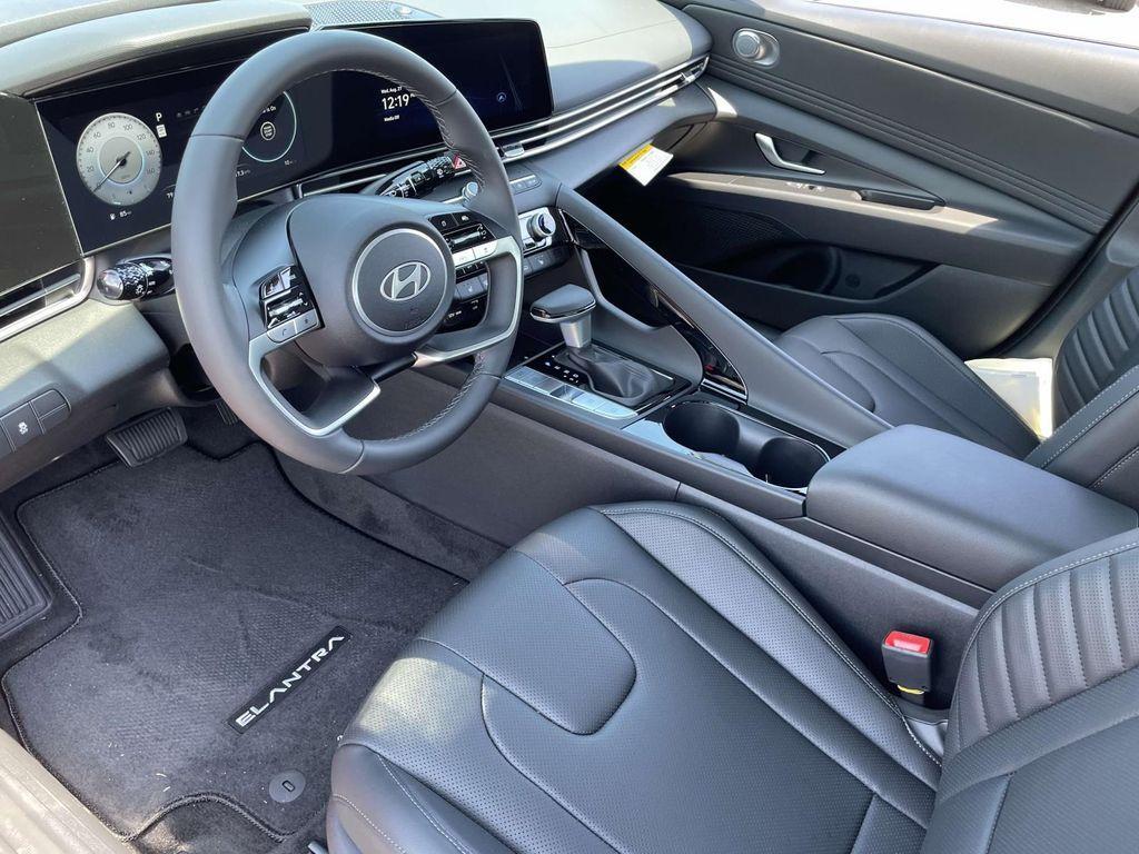 new 2025 Hyundai Elantra car, priced at $27,632
