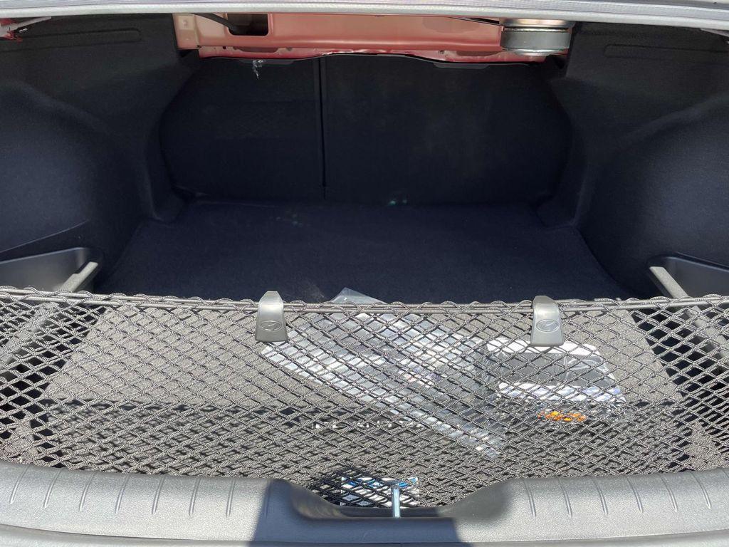 new 2025 Hyundai Elantra car, priced at $27,632