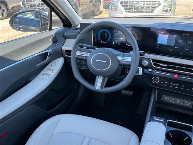 used 2024 Hyundai Sonata Hybrid car, priced at $26,048