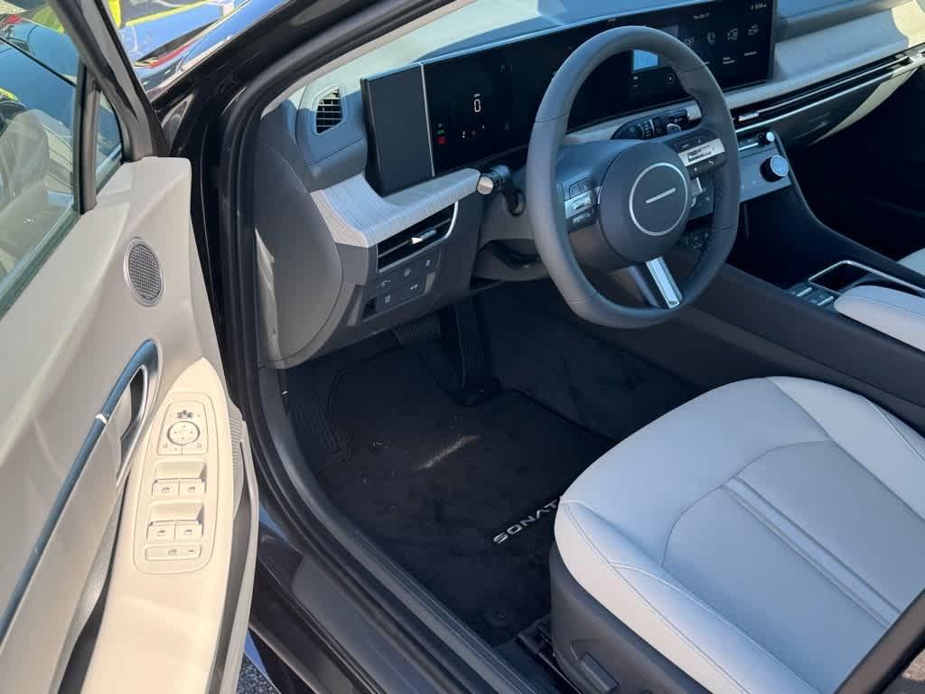 used 2024 Hyundai Sonata Hybrid car, priced at $27,999