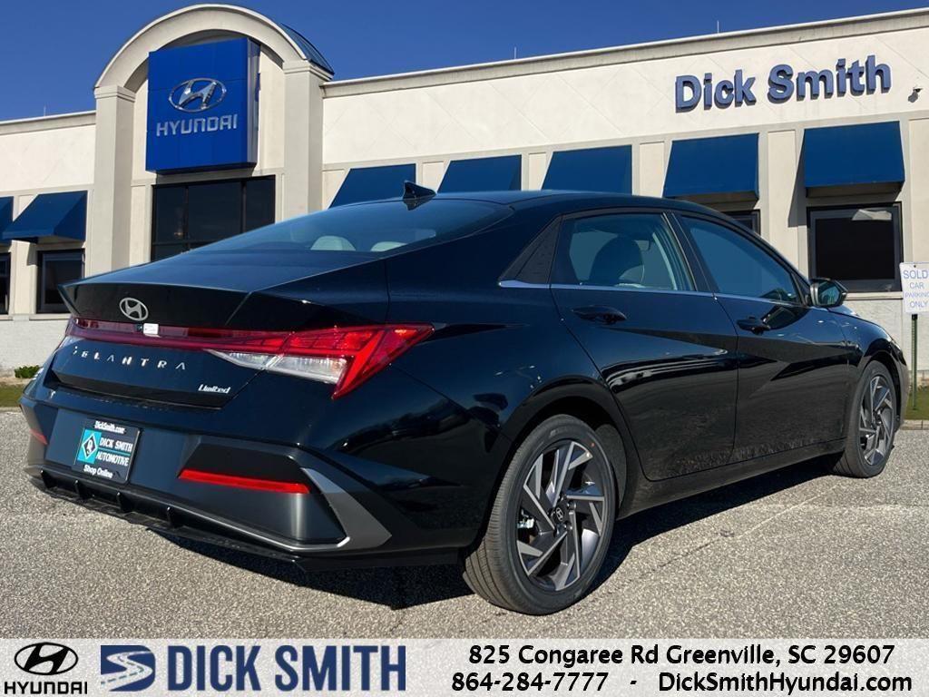 new 2025 Hyundai Elantra car, priced at $28,185