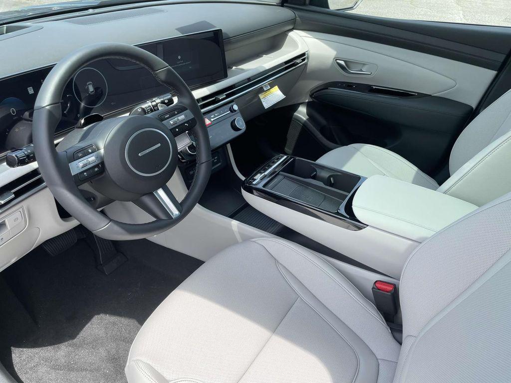 new 2025 Hyundai Tucson car, priced at $42,120
