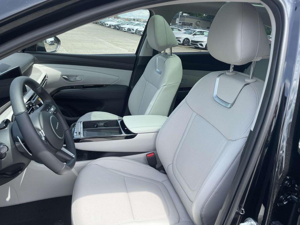 new 2025 Hyundai Tucson car, priced at $42,120