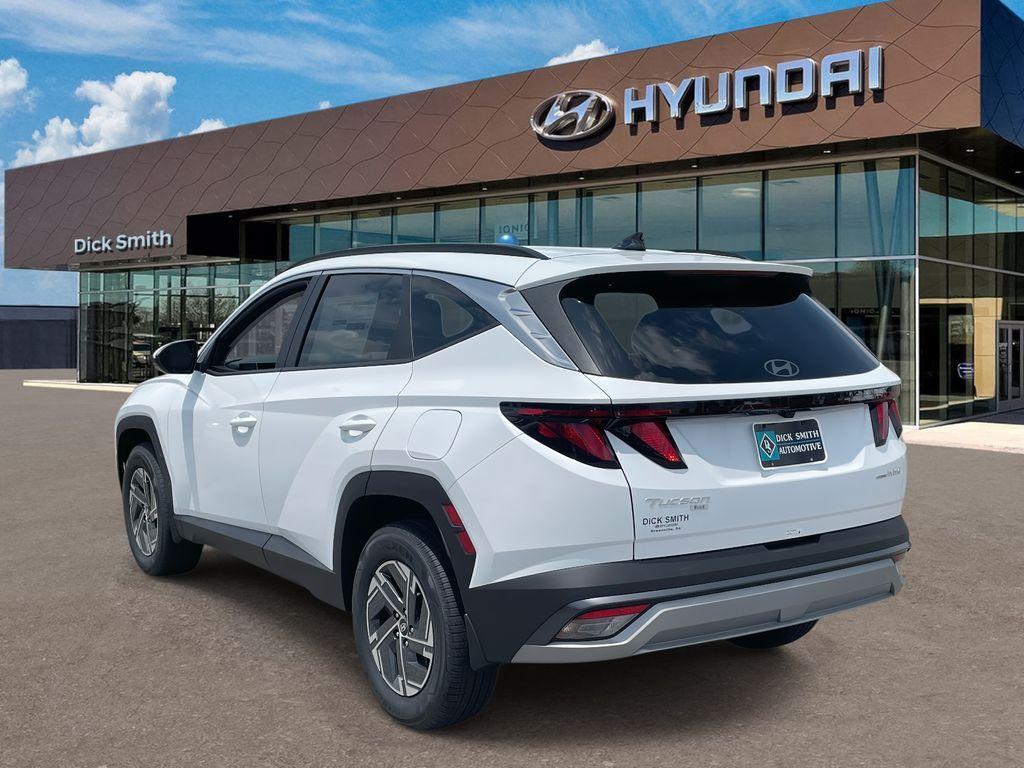 new 2025 Hyundai TUCSON Hybrid car, priced at $35,930