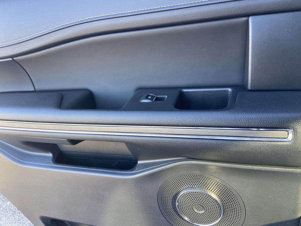 used 2022 Ford Expedition car, priced at $37,995