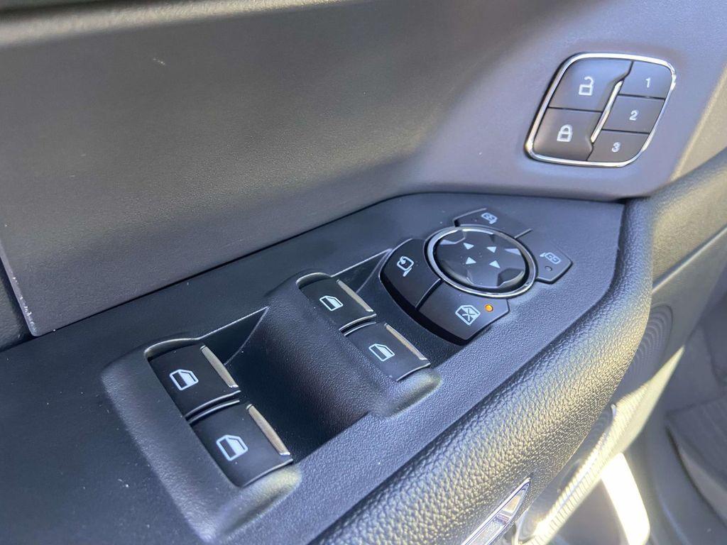 used 2022 Ford Expedition car, priced at $37,995