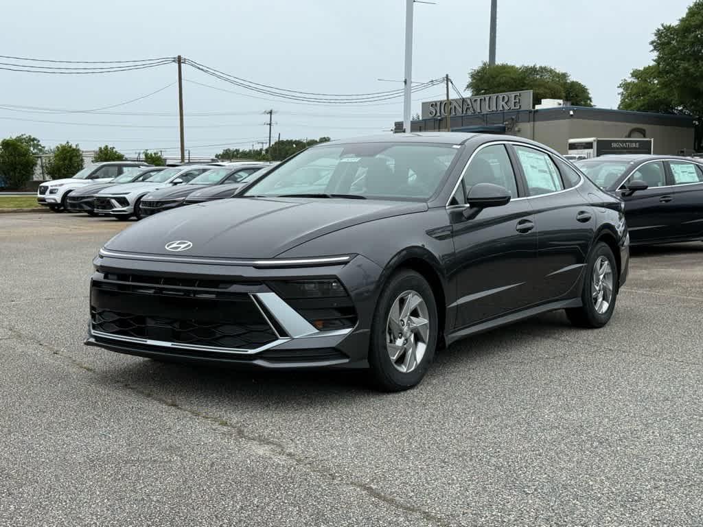 new 2025 Hyundai Sonata car, priced at $27,255