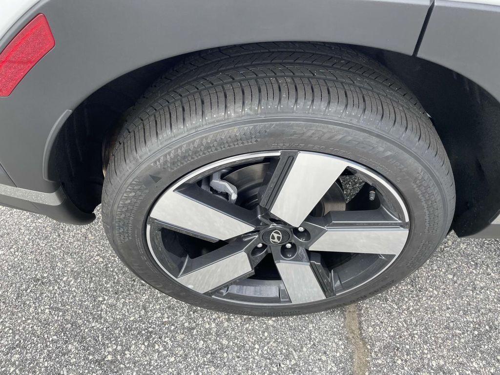 new 2026 Hyundai SANTA FE HEV car, priced at $44,930