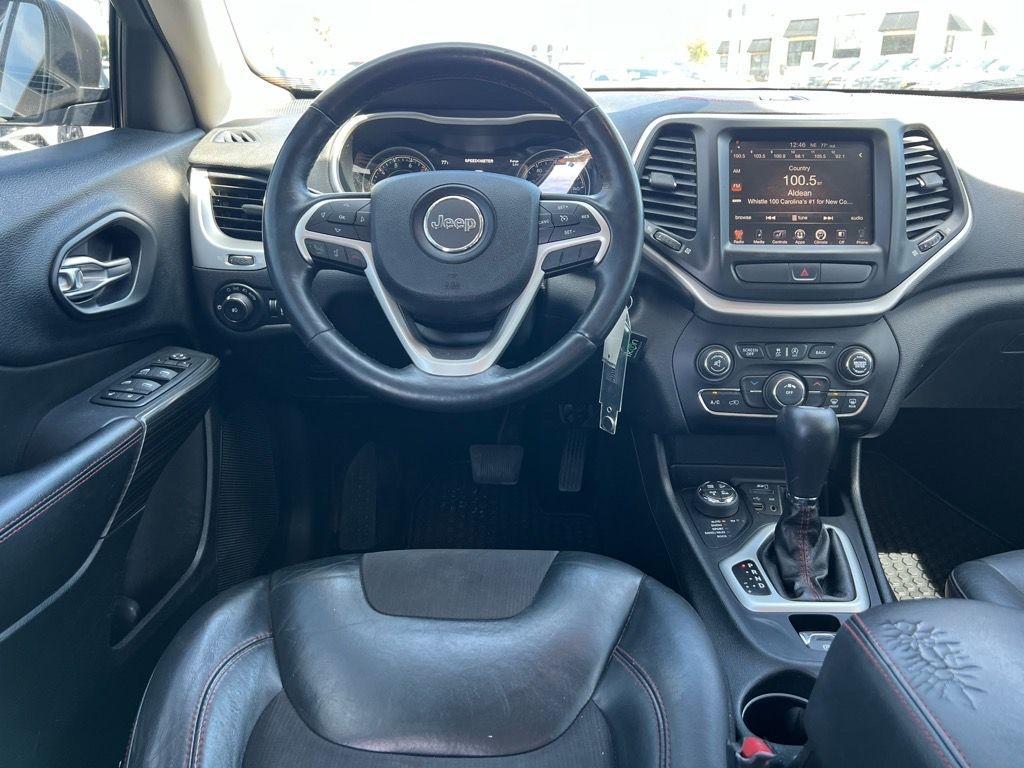 used 2016 Jeep Cherokee car, priced at $11,949