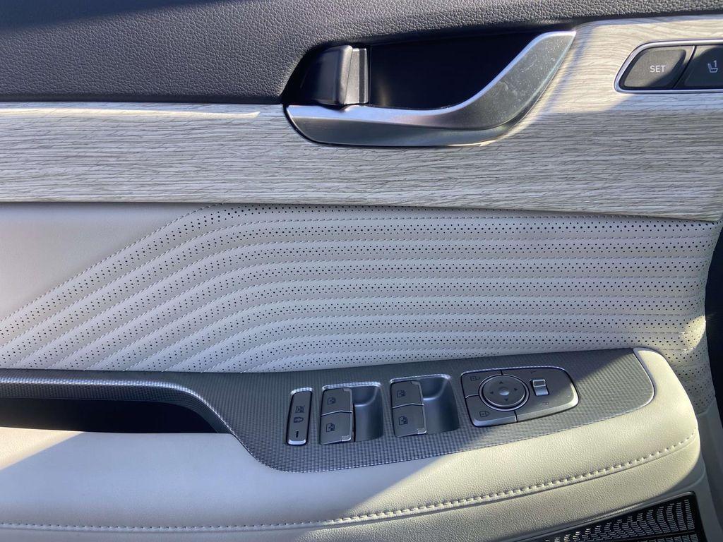 used 2024 Hyundai Palisade car, priced at $38,824