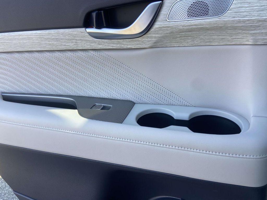 used 2024 Hyundai Palisade car, priced at $38,824