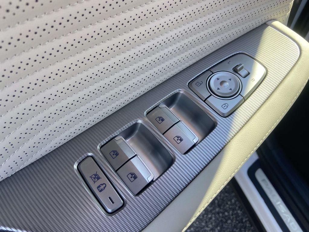 used 2024 Hyundai Palisade car, priced at $38,824